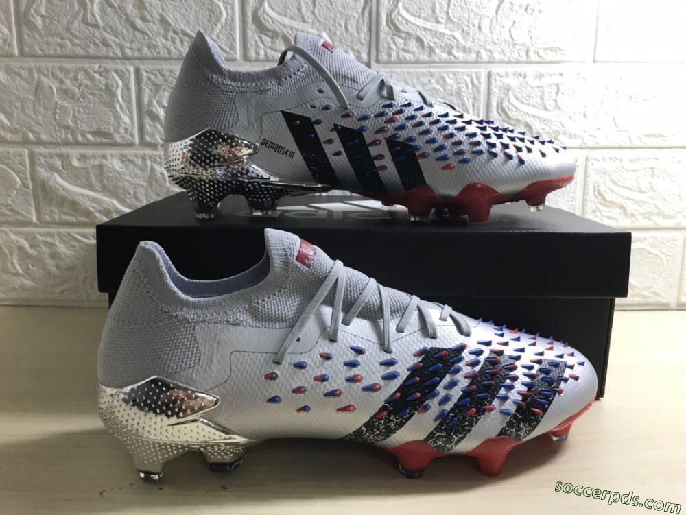 Adidas Predator Freak.1 FG Low-Tops Football Boots - Silver/Blue/Red/Black