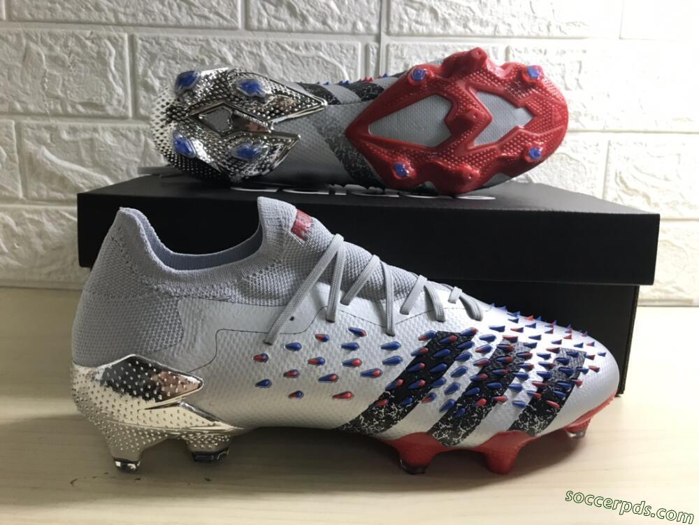 Adidas Predator Freak.1 FG Low-Tops Football Boots - Silver/Blue/Red/Black