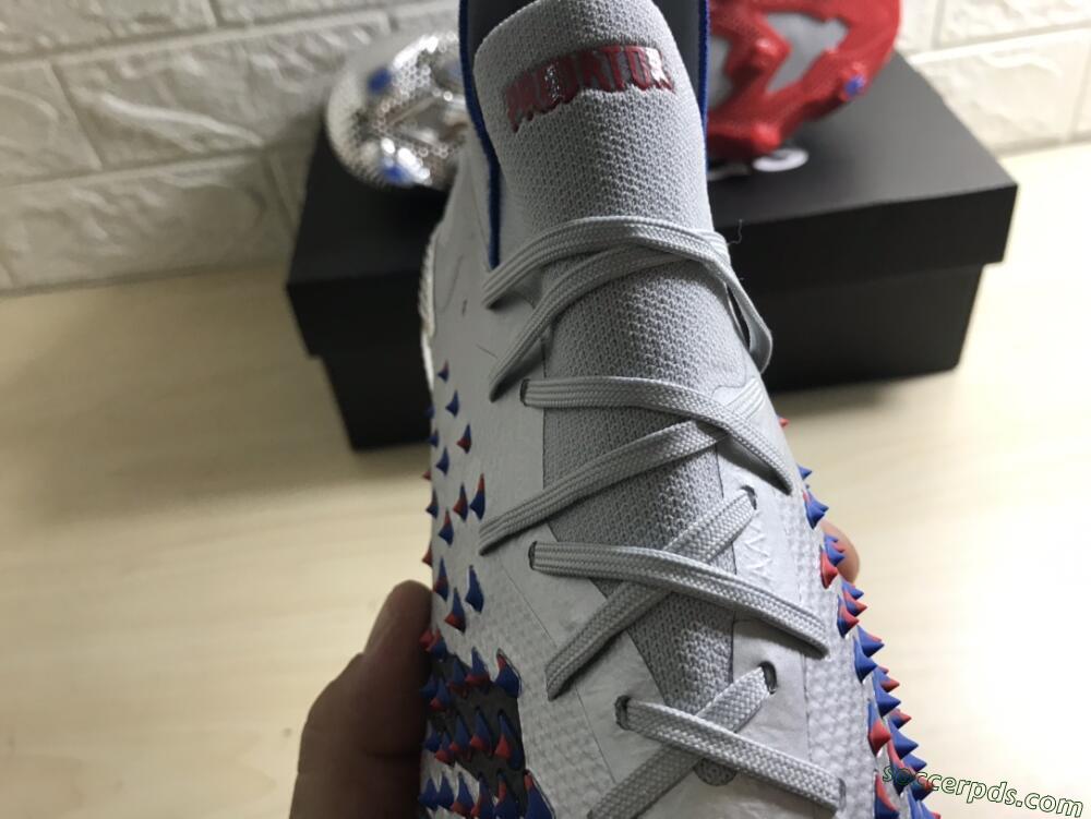 Adidas Predator Freak.1 FG High-Tops Football Boots - Sliver/Black/Red