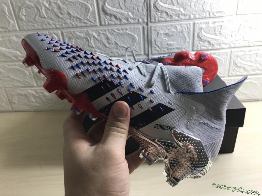 Adidas Predator Freak.1 FG High-Tops Football Boots - Sliver/Black/Red
