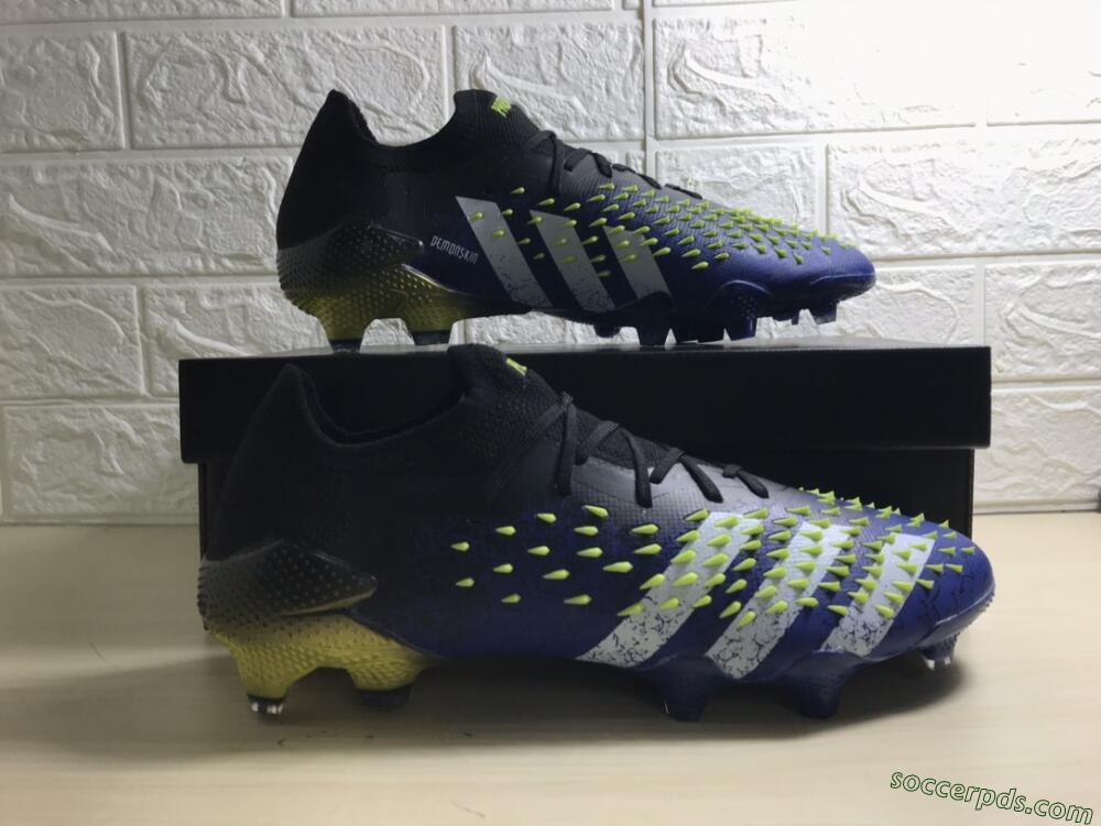 Adidas Predator Freak.1 Low FG Low-Tops Football Boots - Black/Blue/Green