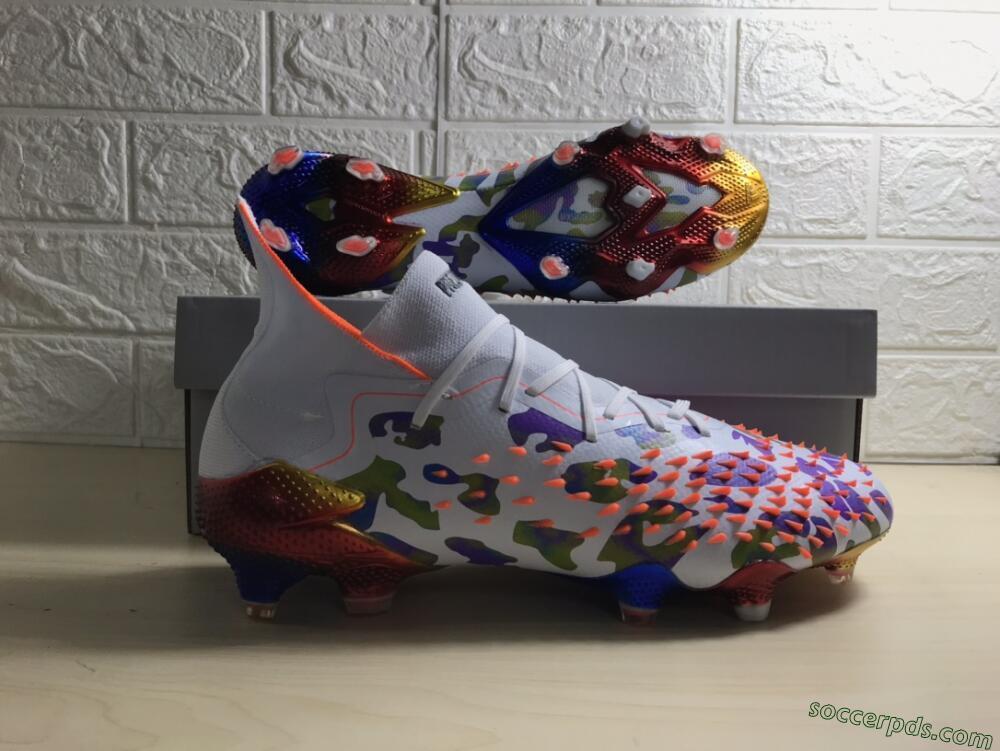 Adidas Predator Freak.1 FG High-Tops Football Boots - White/Rainbow