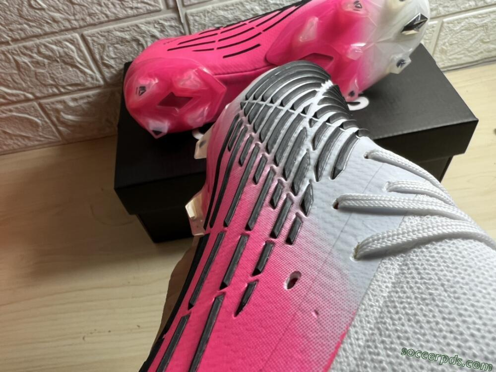 Adidas Predator Edge.1 FG High-Tops Football Boots - White/Pink