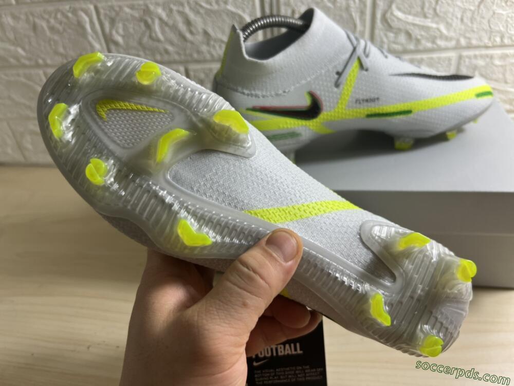 Nike Phantom GT 2 DF Elite FG High-Tops Football Boots - White/Green