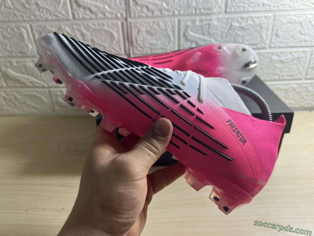 Adidas Predator Edge.1 Low FG Low-Tops Football Boots - White/Pink