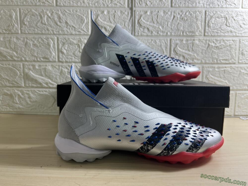 Adidas Predator Freak+ TF High-Tops Football Shoes - Silver/Blue/Red