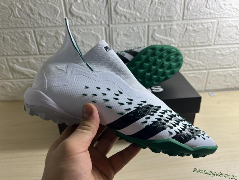 Adidas Predator Freak+ TF High-Tops Football Shoes - White/Green/Black