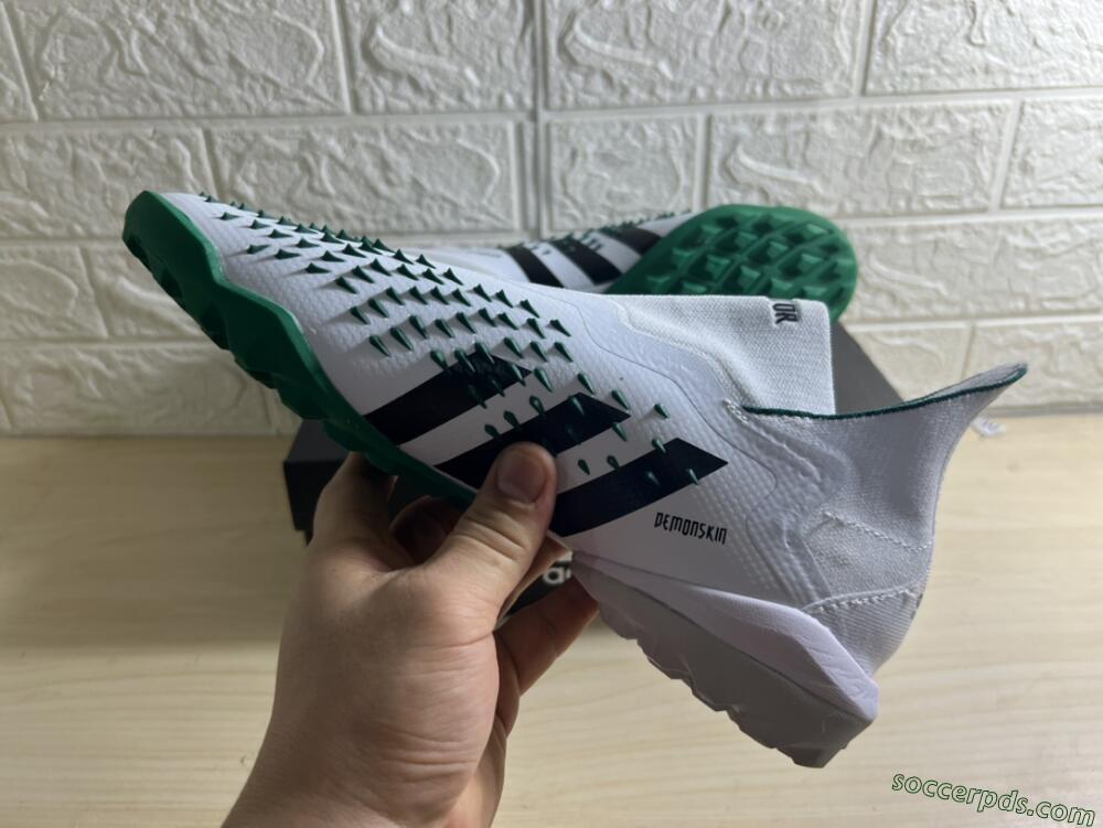 Adidas Predator Freak+ TF High-Tops Football Shoes - White/Green/Black