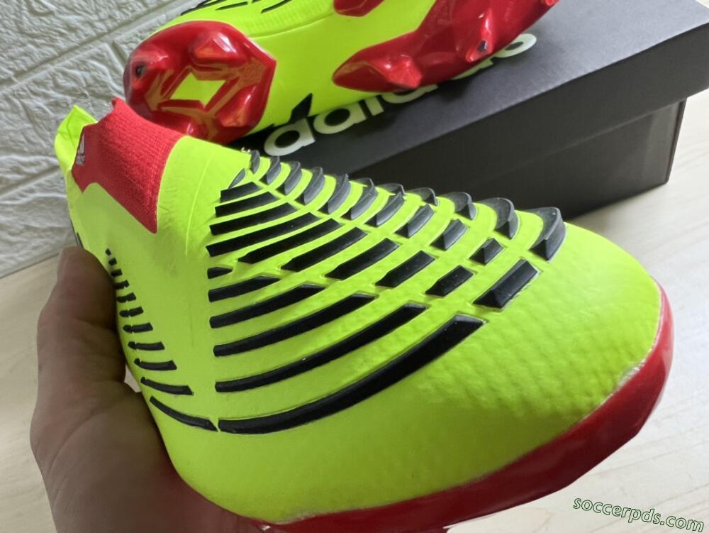 Adidas Predator Edge Geometric+ FG High-Tops Football Boots - Green/Red