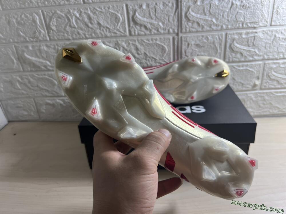 Adidas Predator Edge.1 Low FG Low-Tops Football Boots - White/Red