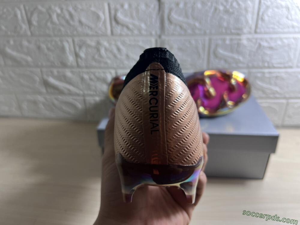 Nike Air Zoom Mercurial Vapor 15 Elite FG Low-Tops Football Boots - Gold/White/Black