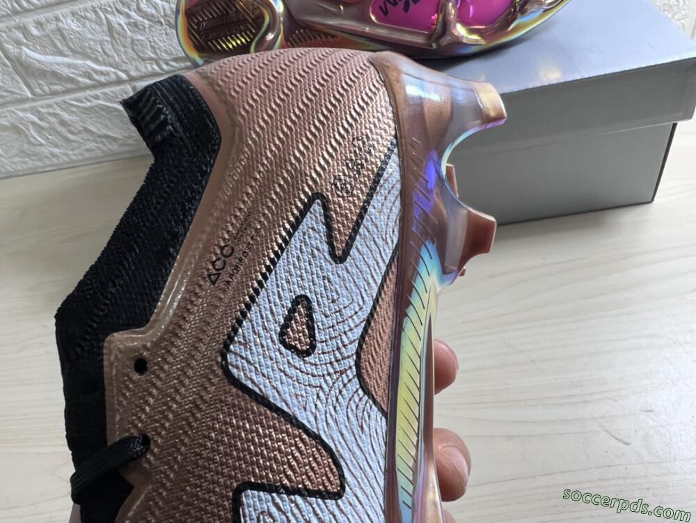 Nike Air Zoom Mercurial Vapor 15 Elite FG Low-Tops Football Boots - Gold/White/Black