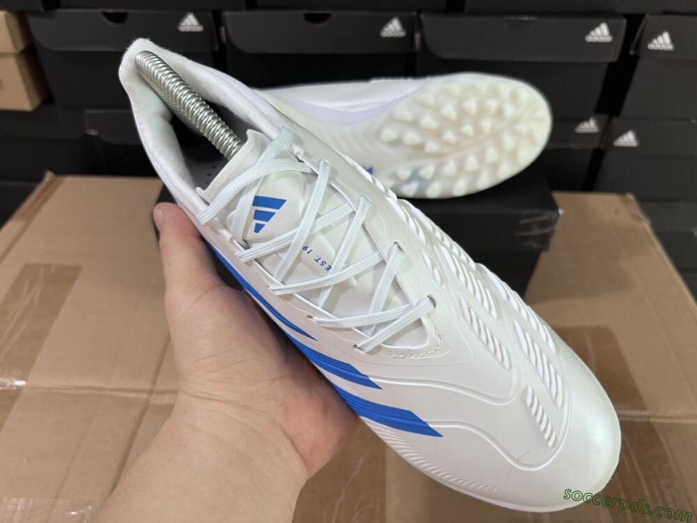 Adidas Predator 24 Elite TF Low-Tops Football Shoes - Beige/White/Blue