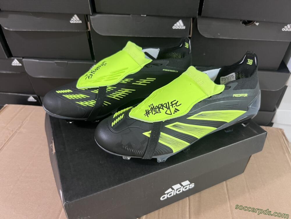 Adidas Predator Elite Foldover Tongue FG Low-Tops Football Boots - Black/Yellow/Blue
