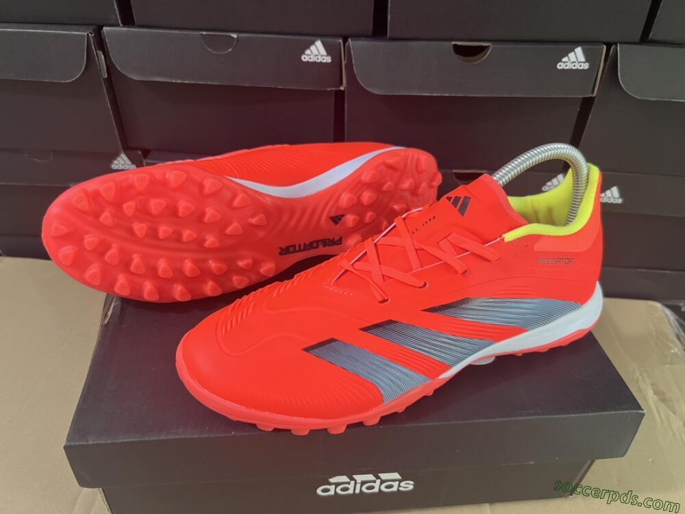 Adidas Predator 24 Elite TF Low-Tops Football Shoes - Red/Black/White