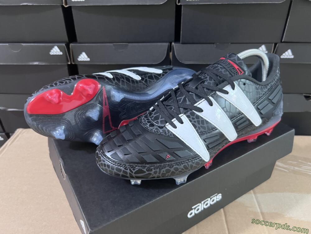 Adidas Predator Accelerator 94 FG Low-Tops Football Boots - Black/White/Red