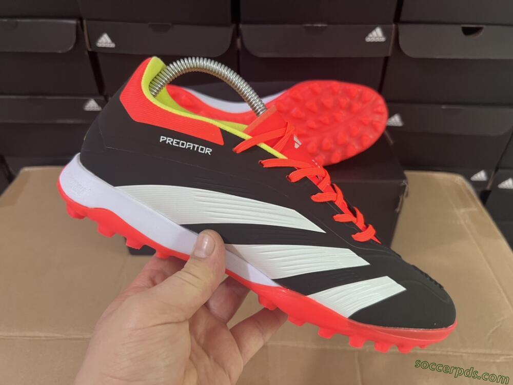 Adidas Predator 24 Elite TF Low-Tops Football Shoes - Black/White/Orange
