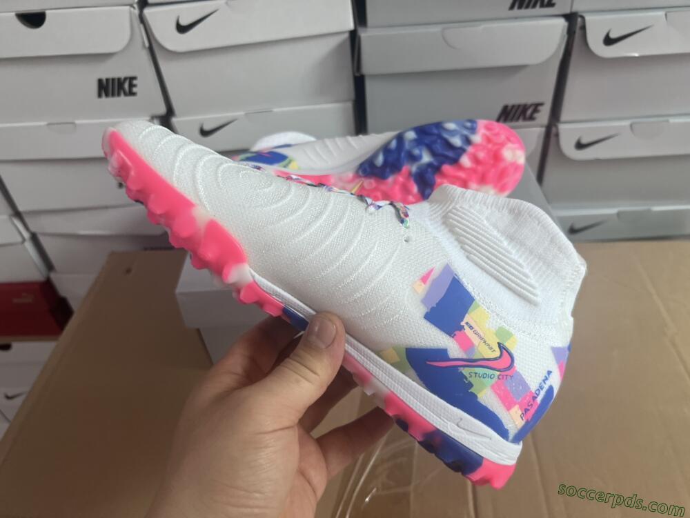 Nike Phantom Luna 2 Elite TF High-Tops Football Shoes - White/Pink/Blue