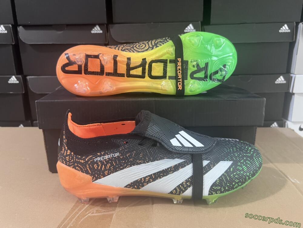 Adidas Predator Elite Foldover Tongue FG Low-Tops Football Boots - Black/White/Green