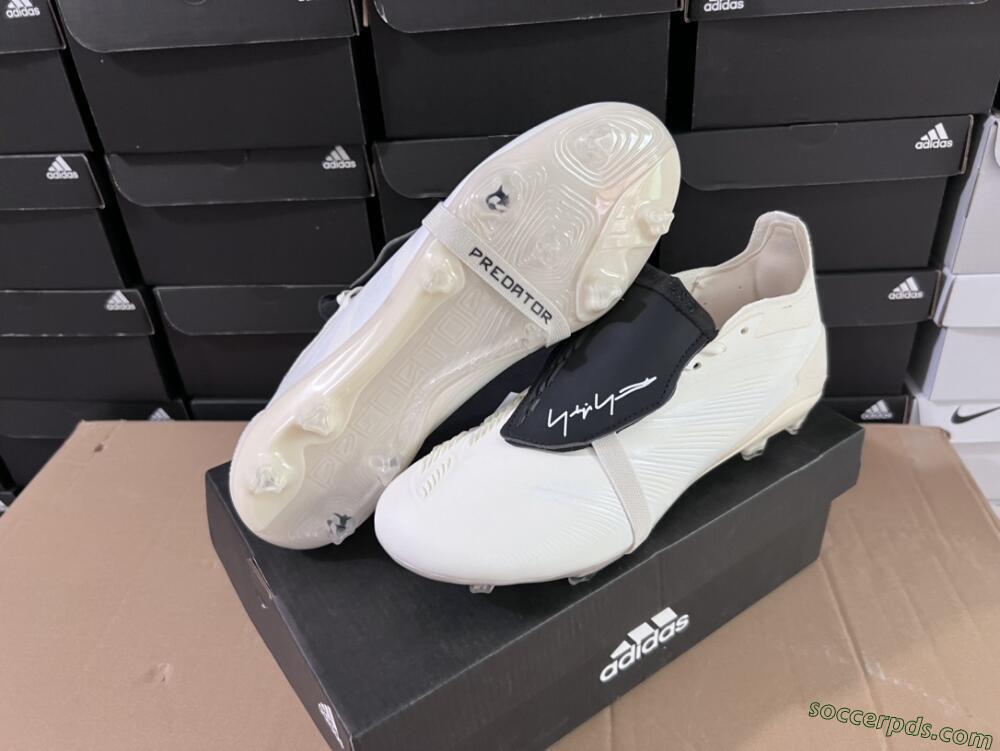 Adidas Predator Elite Foldover Tongue FG Low-Tops Football Boots - Beige/Black/White