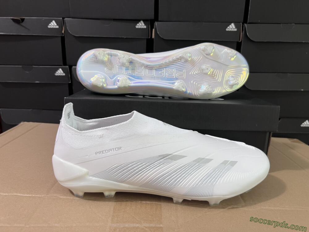 Adidas Predator Elite Laceless FG Low-Tops Football Boots - White/Silver