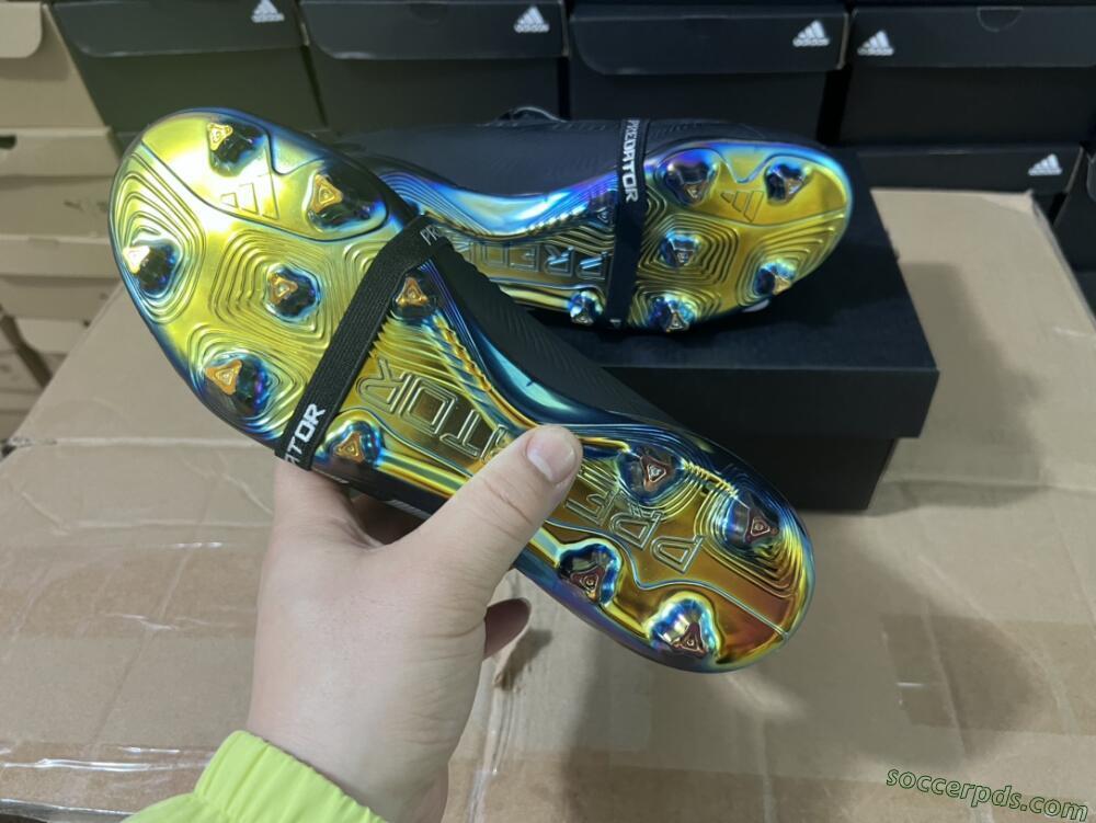 Adidas Predator Elite Foldover Tongue FG Low-Tops Football Boots - Black/Silver/Gold