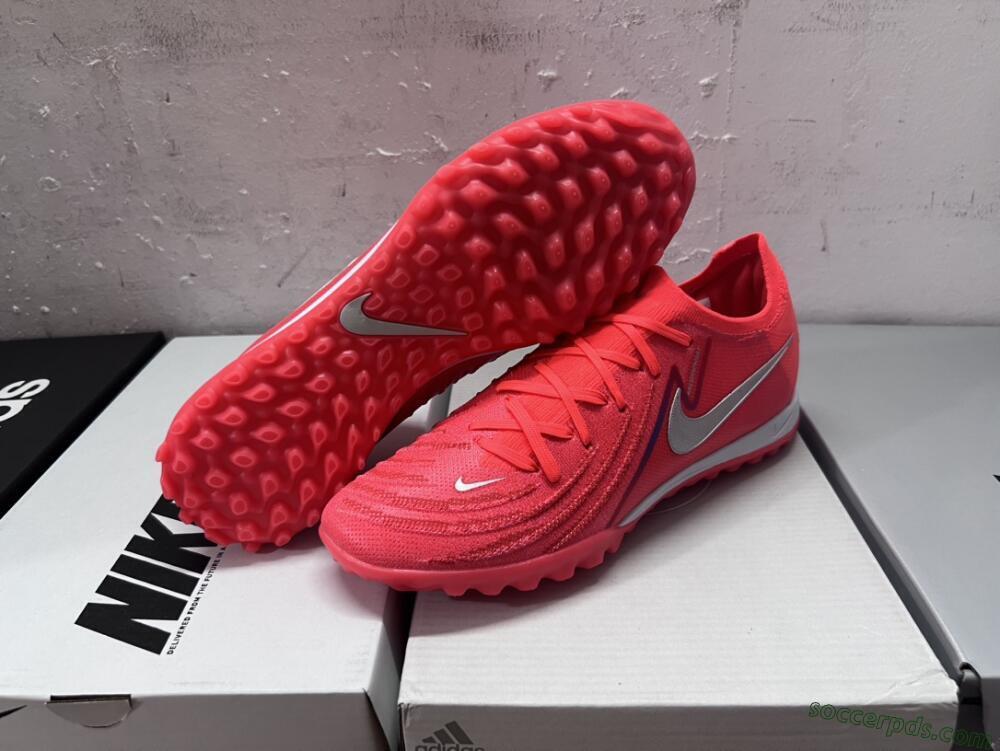 Nike Phantom Luna 2 Elite TF Low-Tops Football Shoes - Red/Black/Blue/White
