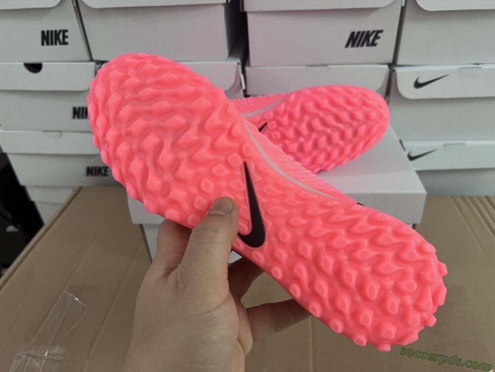 Nike Phantom Luna Elite NU TF High-Tops Football Shoes - Red/Pink/Black