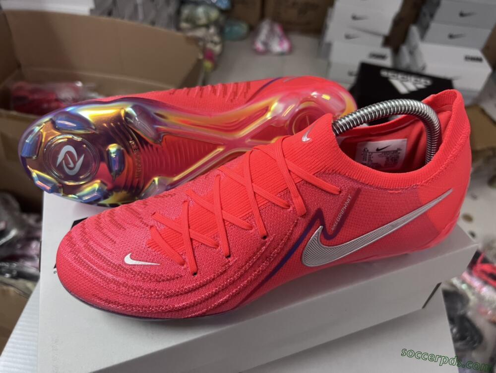 Nike Phantom Luna Elite FG Low-Tops Football Boots - Red/Blue/Gold