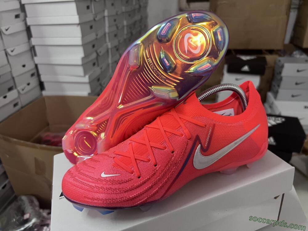 Nike Phantom Luna Elite FG Low-Tops Football Boots - Red/Blue/Gold