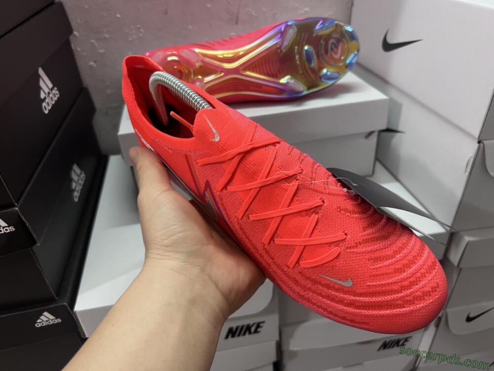 Nike Phantom Luna Elite FG Low-Tops Football Boots - Red/Blue/Gold