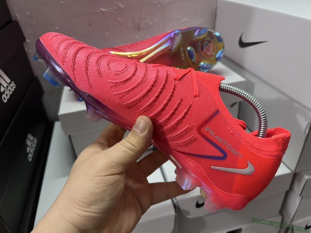 Nike Phantom Luna Elite FG Low-Tops Football Boots - Red/Blue/Gold