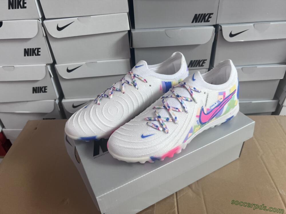 Nike Phantom Luna Elite TF Low-Tops Football Shoes - White/Blue/Pink/Yellow