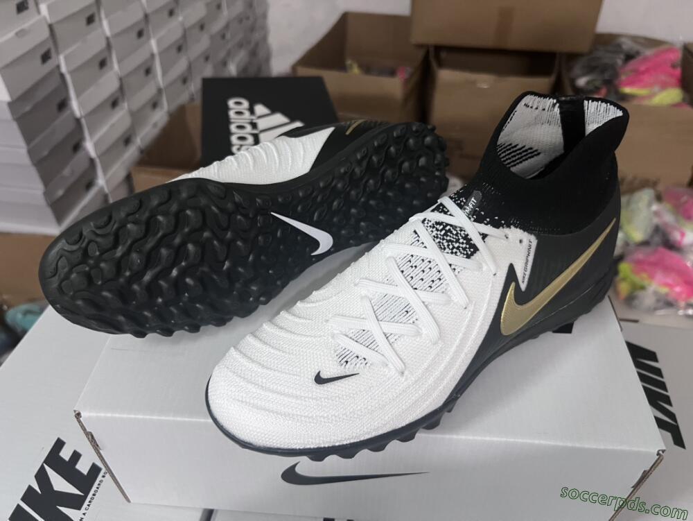 Nike Phantom Luna Elite NU FG High-Tops Football Boots - White/Black/Gold