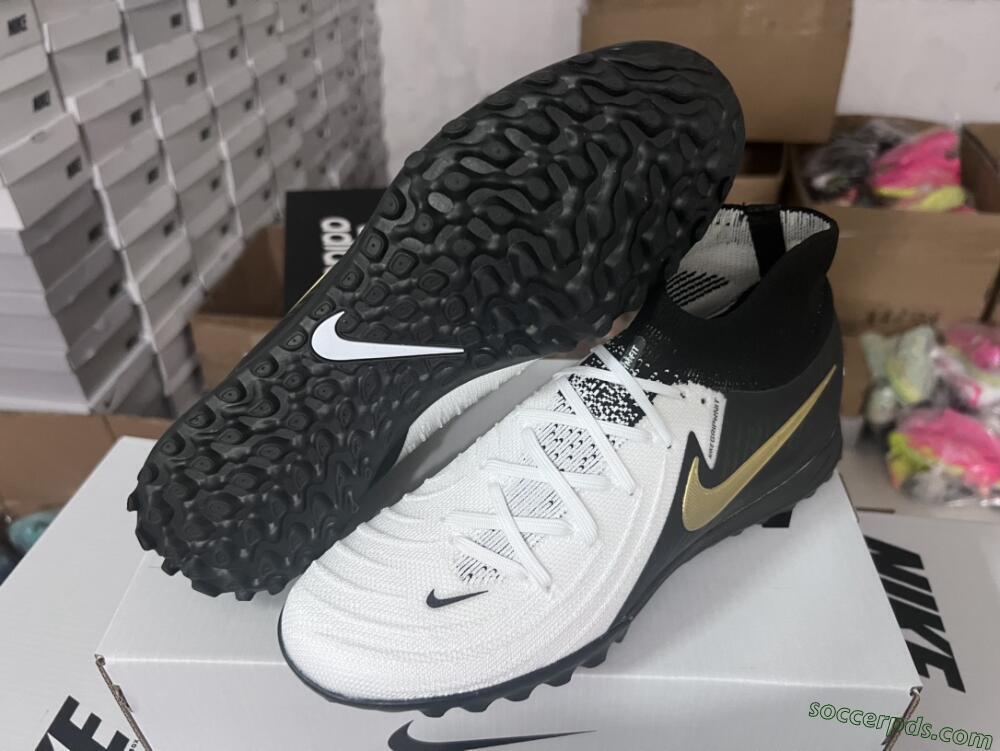 Nike Phantom Luna Elite NU FG High-Tops Football Boots - White/Black/Gold