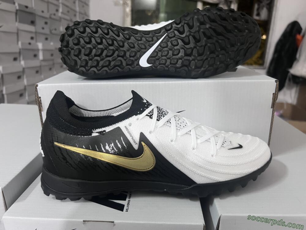 Nike Phantom Luna Elite NU FG Low-Tops Football Boots - White/Black/Gold