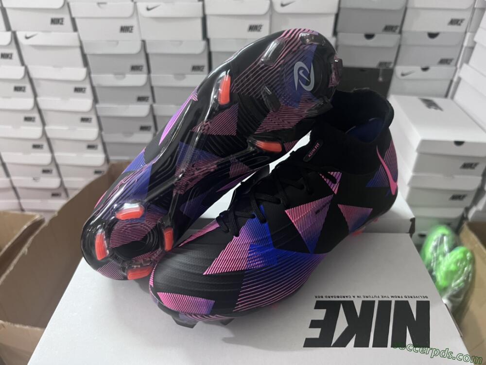Nike Phantom Luna Elite FG High-Tops Football Boots - Black/Pink/Blue/Orange