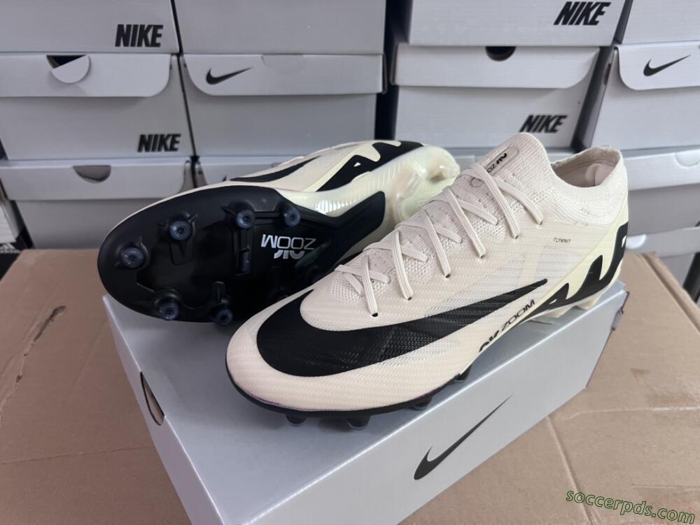 Nike Air Zoom Mercurial Vapor 15 Elite AG Low-Tops Football Boots - Beige/Black