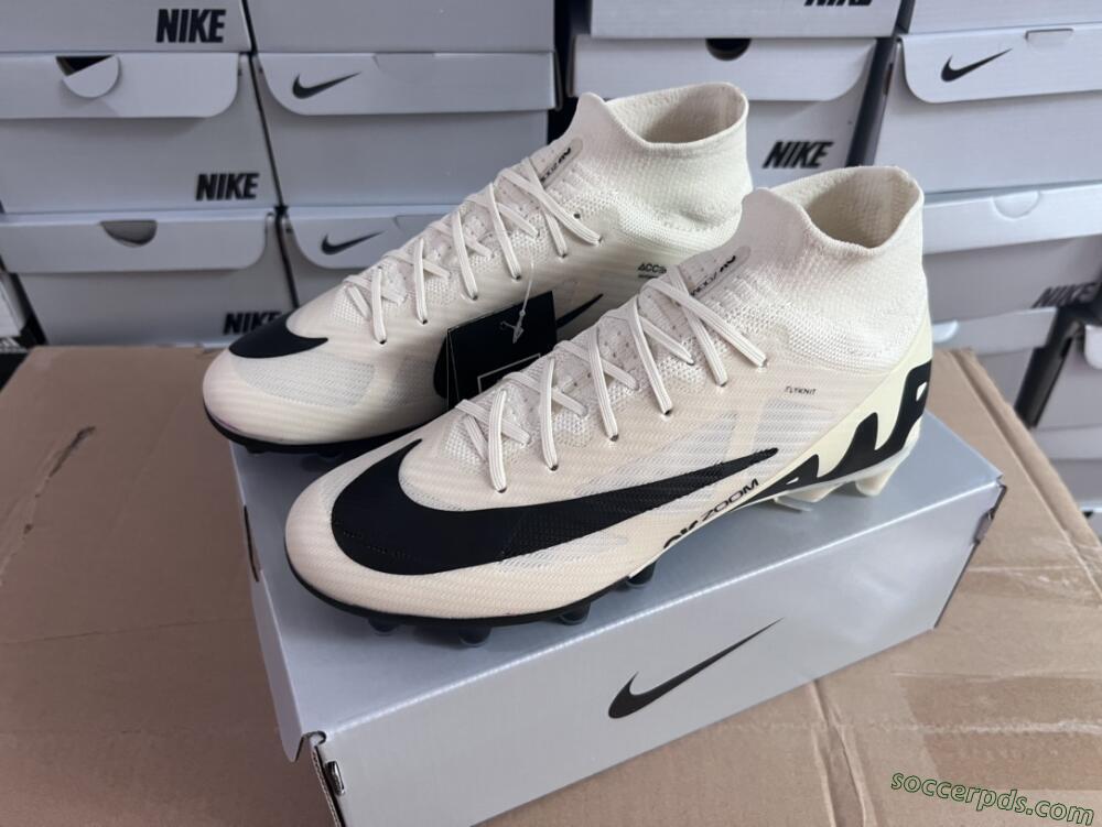 Nike Air Zoom Mercurial Superfly 9 Elite AG High-Tops Football Boots - Beige/Black/White