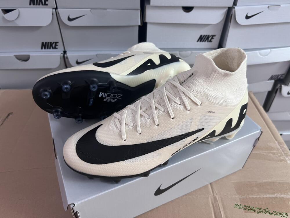 Nike Air Zoom Mercurial Superfly 9 Elite AG High-Tops Football Boots - Beige/Black/White