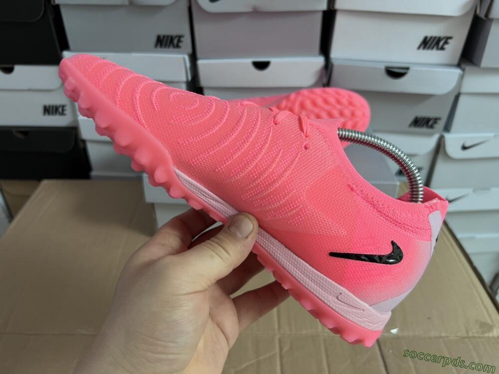 Nike Phantom Luna Elite TF Low-Tops Football Shoes - Pink/Black