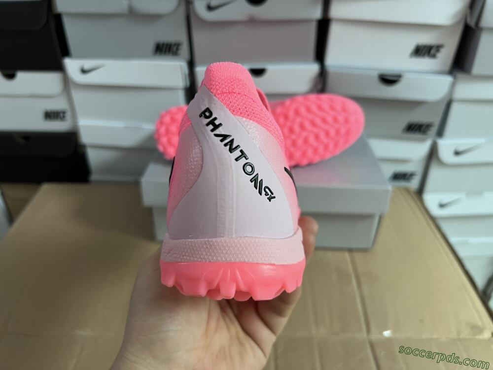 Nike Phantom Luna Elite TF Low-Tops Football Shoes - Pink/Black