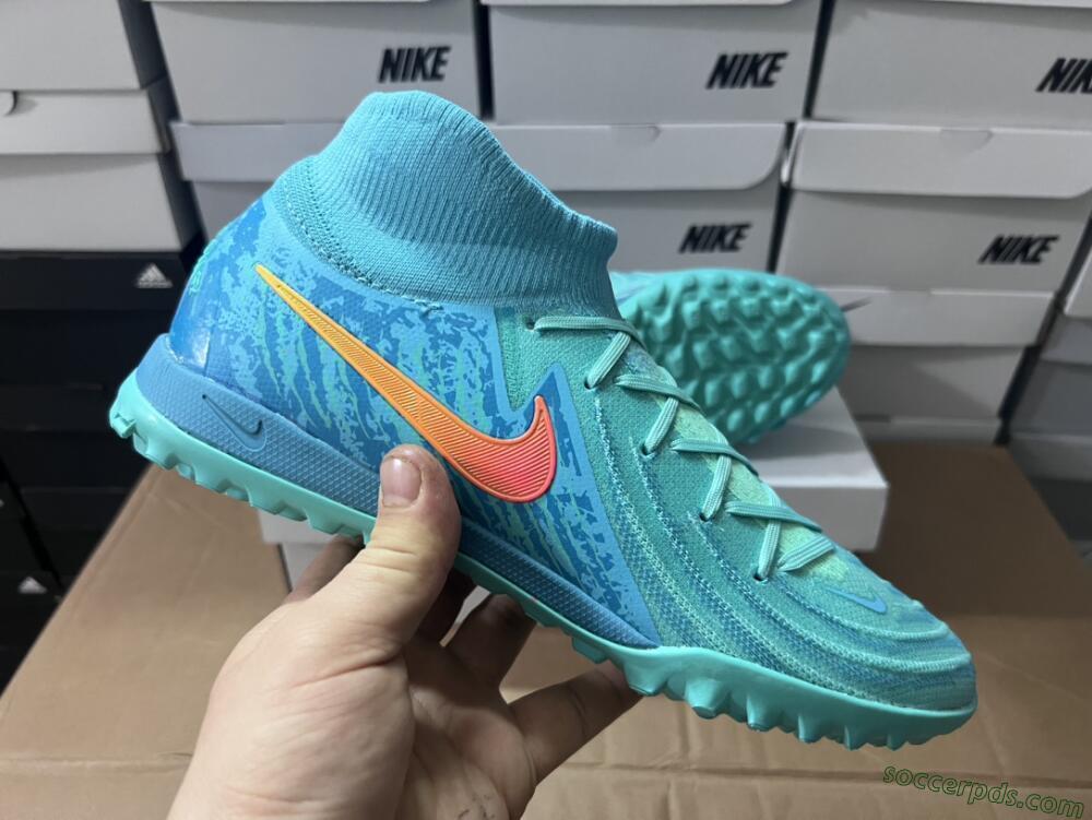 Nike Phantom Luna Elite NU TF High-Tops Football Shoes - Green/Pink/Orange