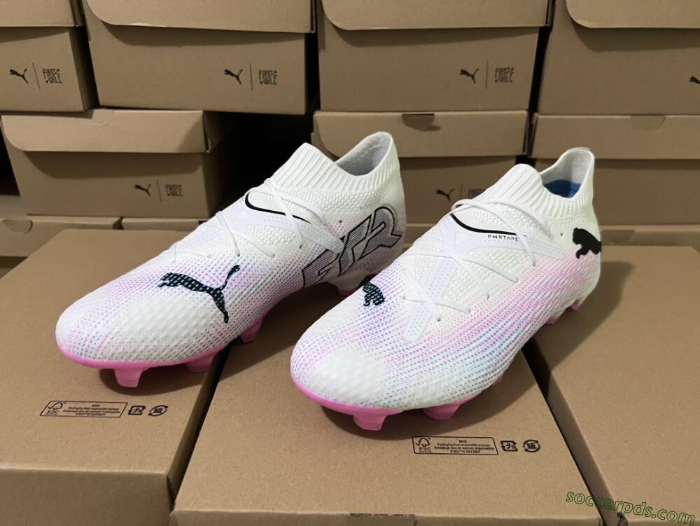 Puma Future Ultimate 2024 FG Low-Tops Football Boots - White/Pink/Blue/Black