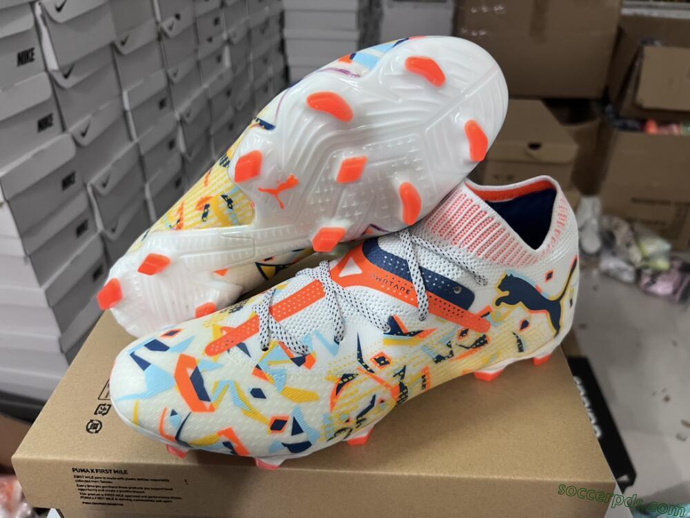 Puma Future FG Low-Tops Football Boots - White/Red/Yellow/Blue/Pink