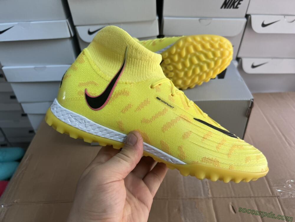 Nike Phantom Luna Elite NU TF High-Tops Football Shoes - Yellow/Red/Black