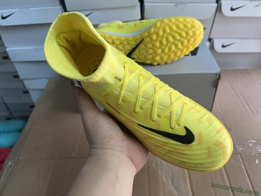 Nike Phantom Luna Elite NU TF High-Tops Football Shoes - Yellow/Red/Black