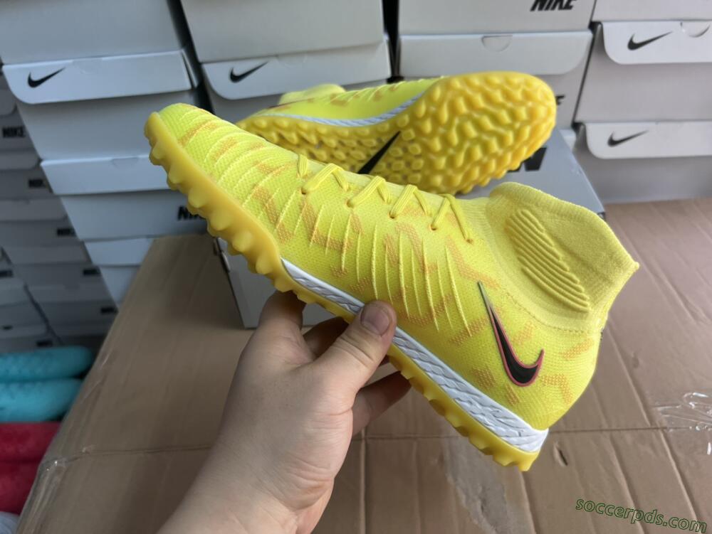 Nike Phantom Luna Elite NU TF High-Tops Football Shoes - Yellow/Red/Black