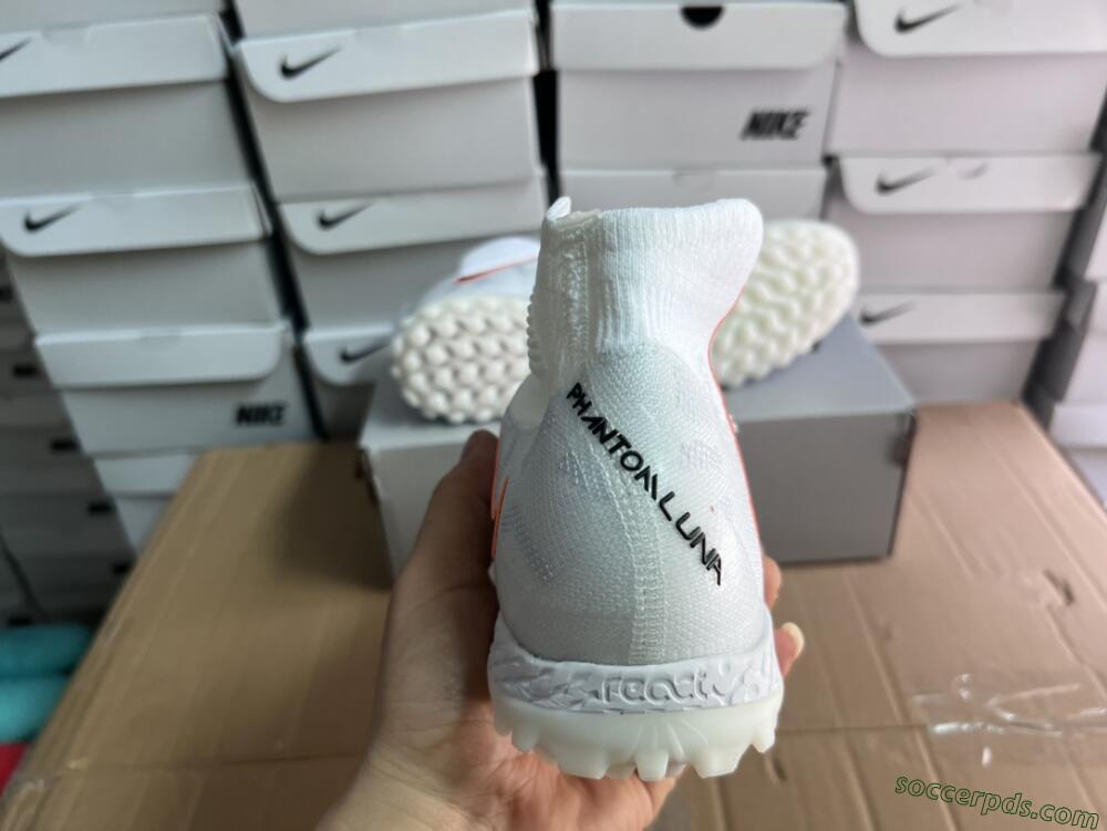 Nike Phantom Luna Elite NU TF High-Tops Football Shoes - White/Grey/Orange/Black