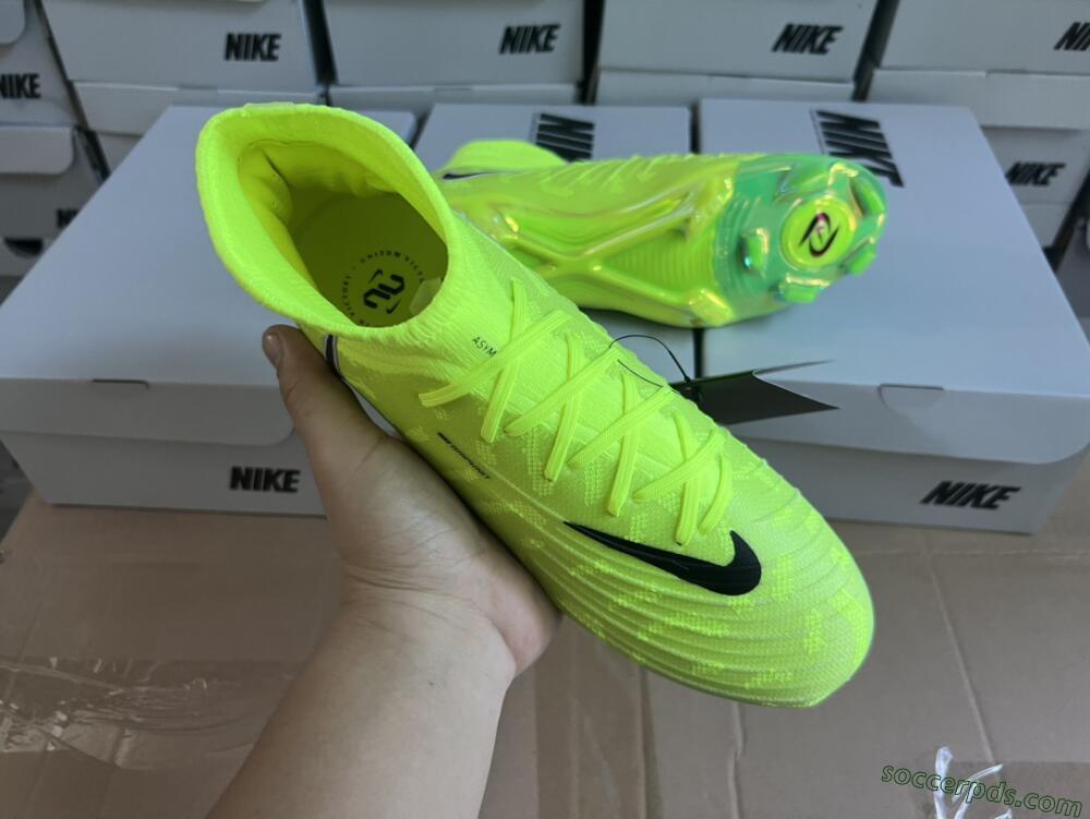 Nike Phantom Luna Elite FG High-Tops Football Boots - Green/Black/White